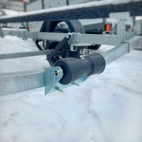 Ролик килевой с креплением на трубу 60*40 Ролик килевой с креплением на трубу 60*40